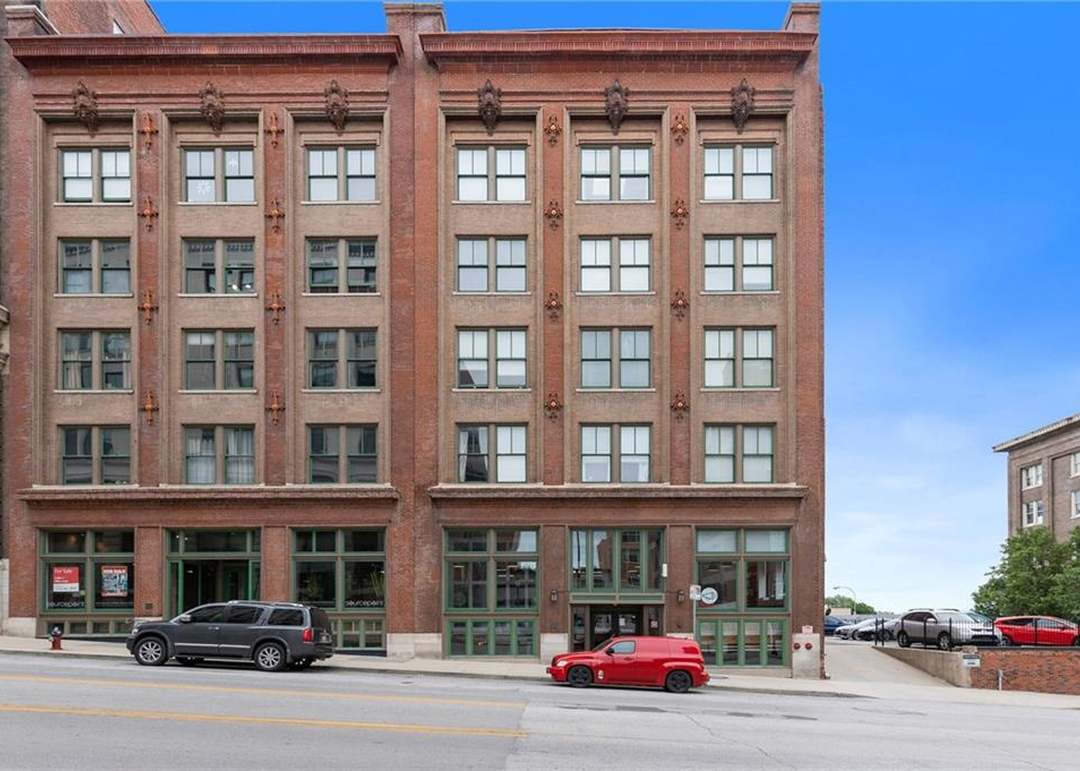 706 BROADWAY Boulevard — photo 29