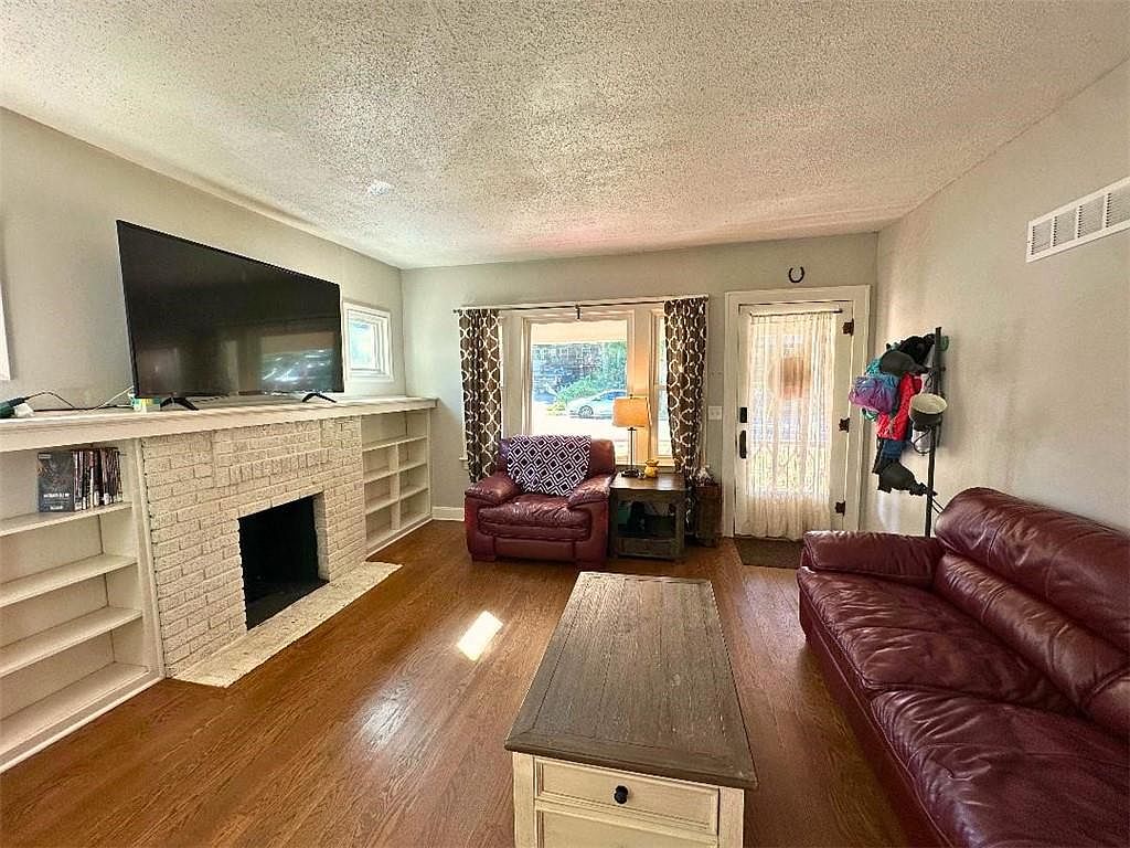 707 N River Boulevard — photo 11