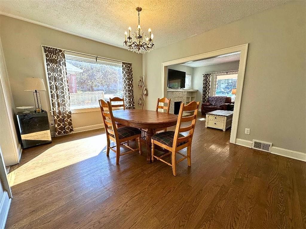 707 N River Boulevard — photo 17