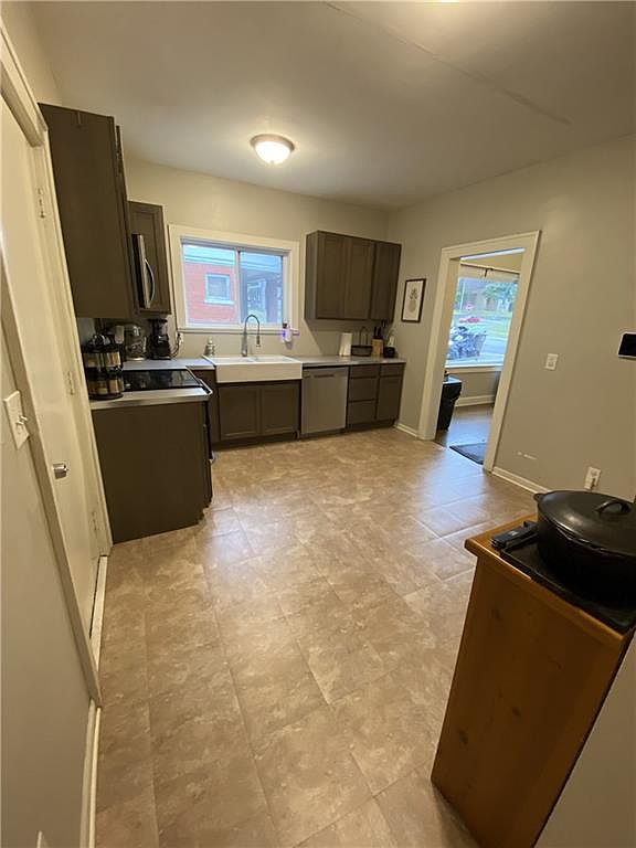 707 N River Boulevard — photo 22
