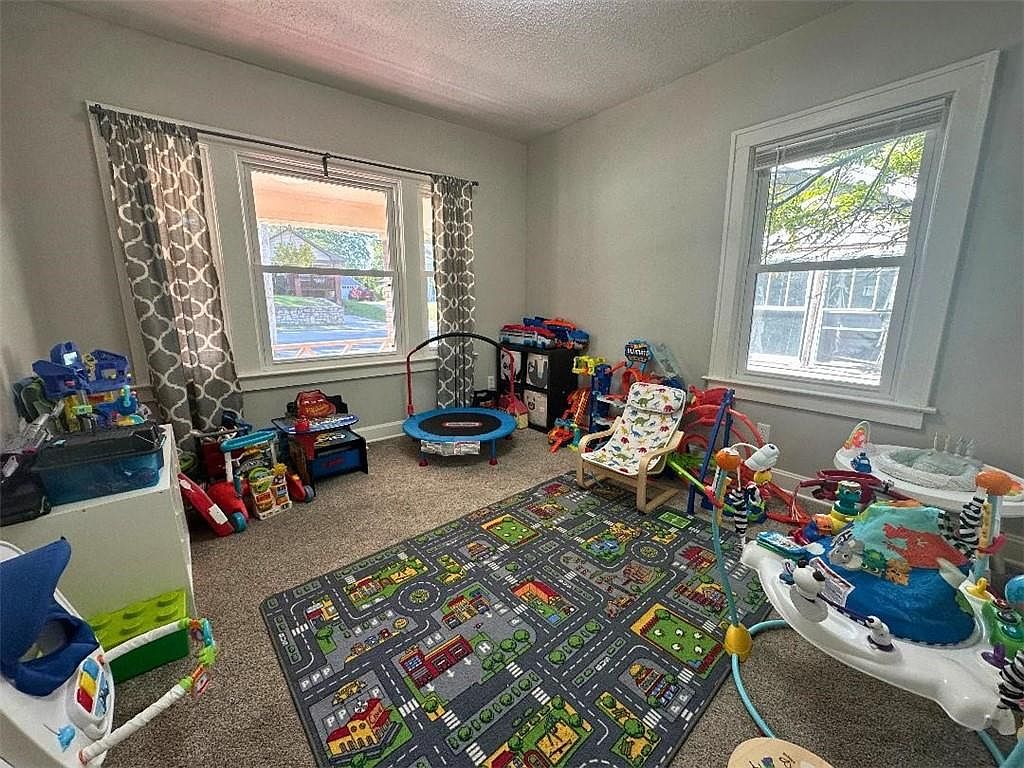 707 N River Boulevard — photo 23