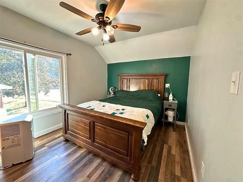 707 N River Boulevard — photo 33