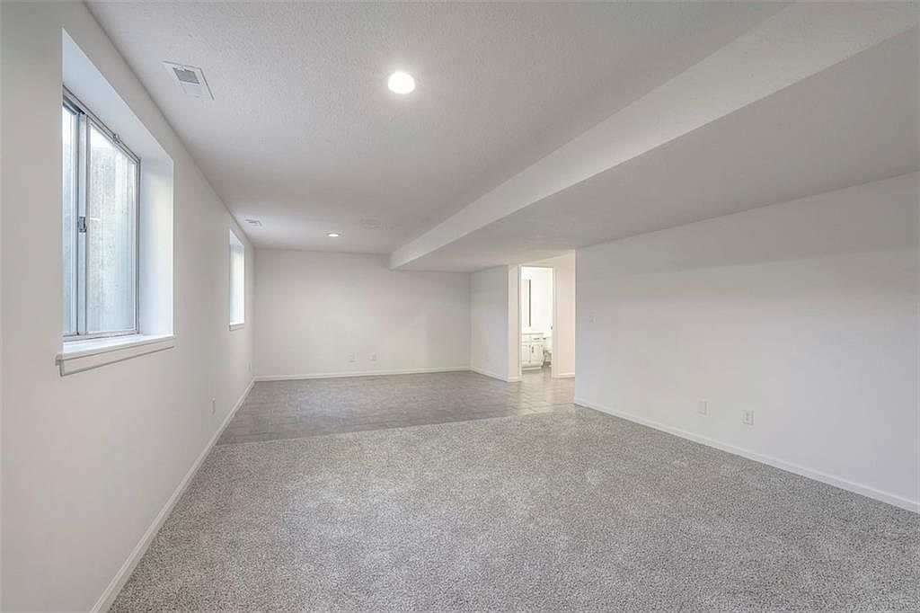 710 Redbud Drive — photo 25