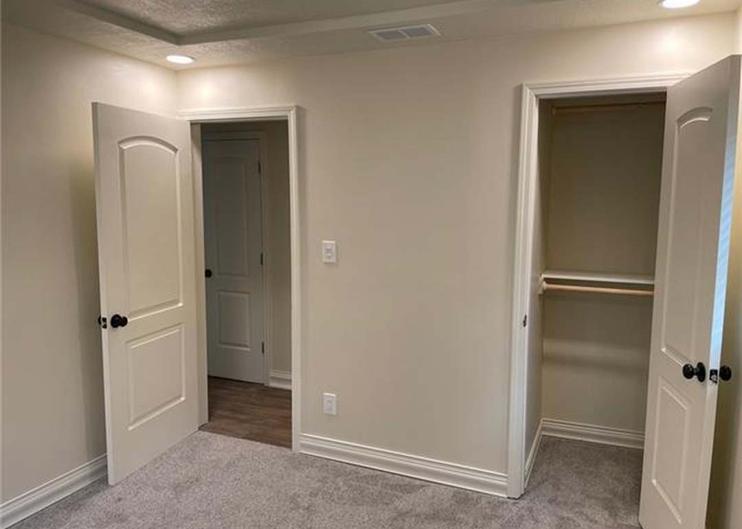 7101 Walrond Avenue — photo 16