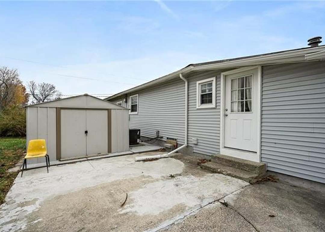 7102 E 163 Street — photo 25