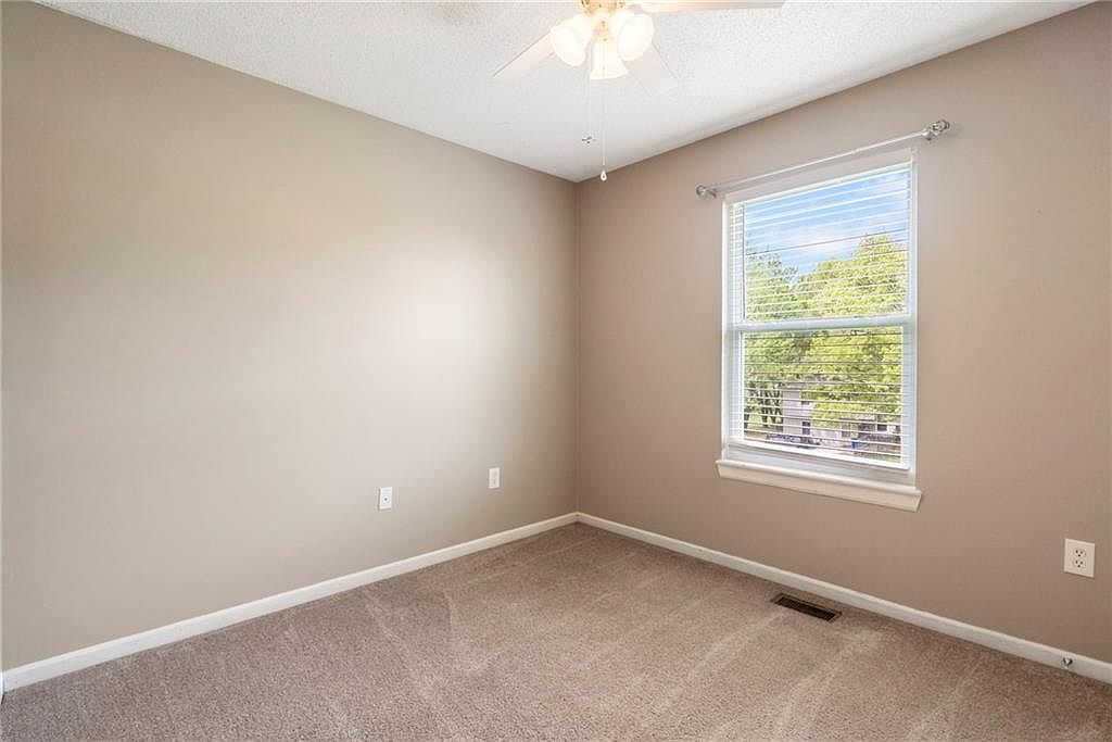 7102 Millbrook Street — photo 16