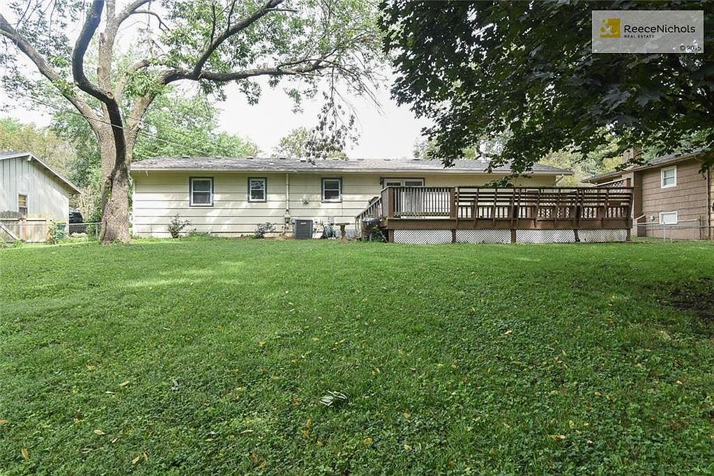 7111 Edgewood Boulevard — photo 24