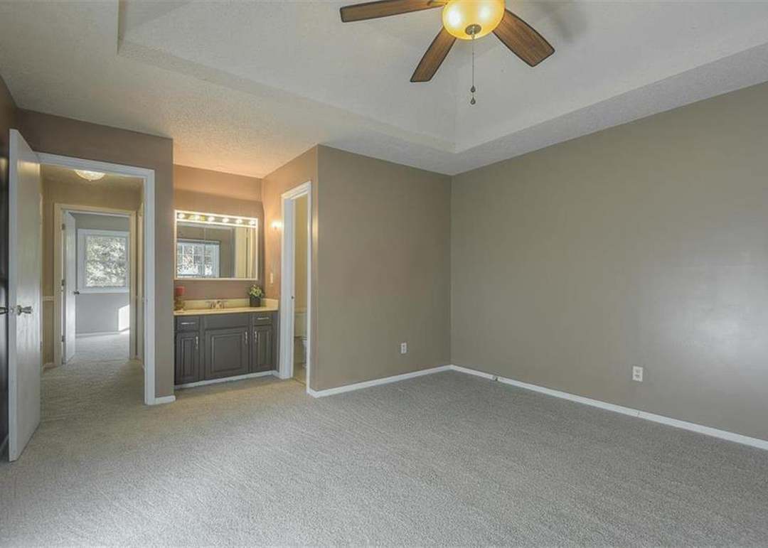 7111 Halsey Street — photo 5