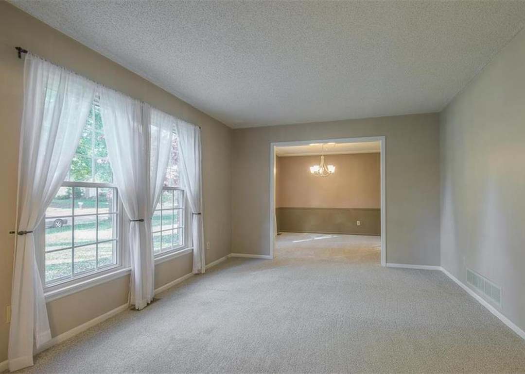 7111 Halsey Street — photo 6
