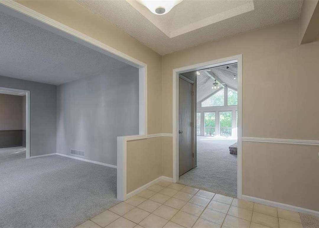 7111 Halsey Street — photo 8