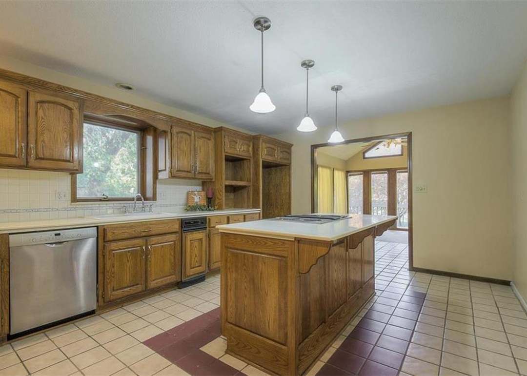 7111 Halsey Street — photo 10