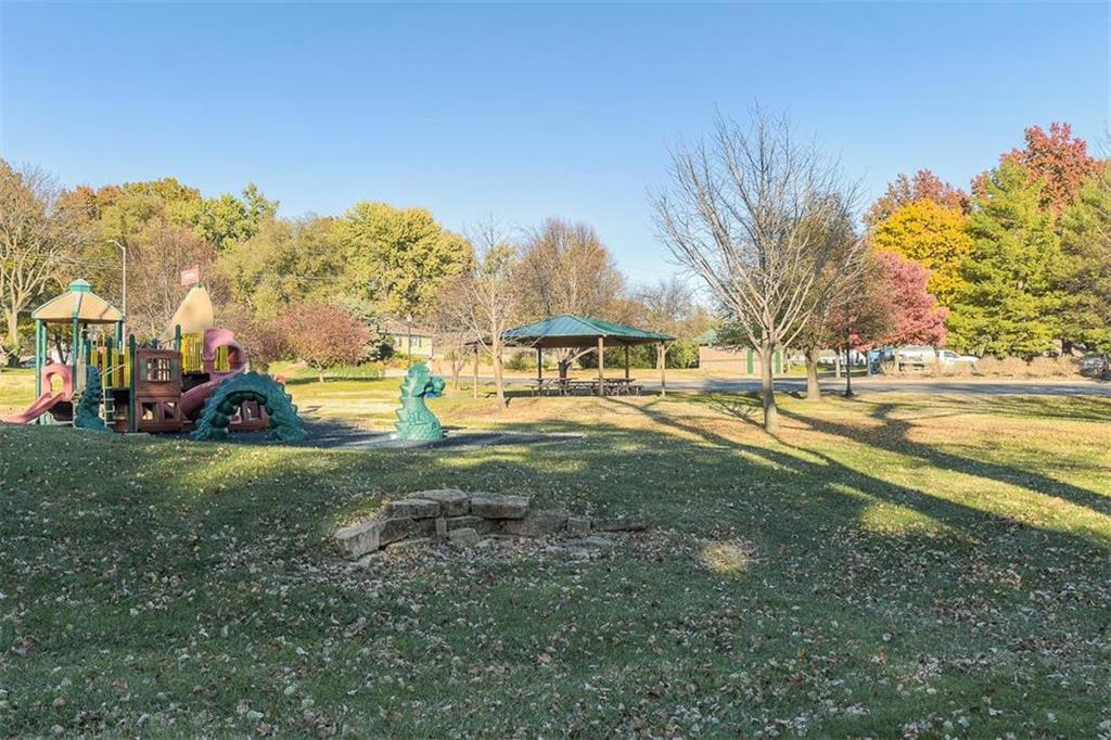 7111 Halsey Street — photo 22