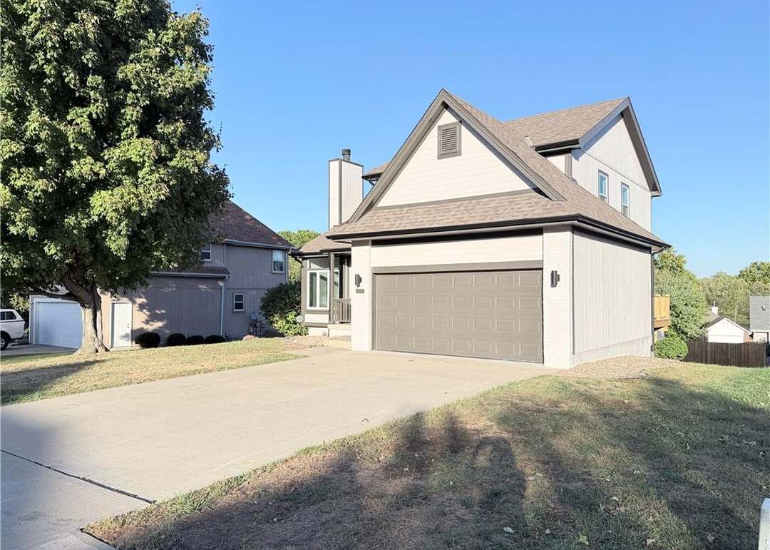 7115 N Corrington Avenue — photo 9