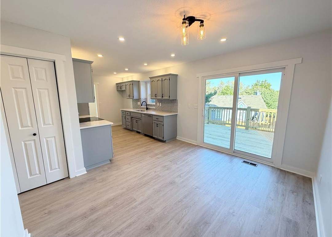 7115 N Corrington Avenue — photo 16