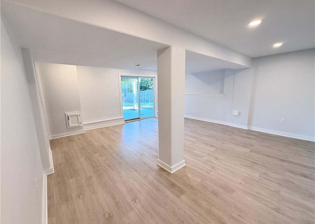 7115 N Corrington Avenue — photo 24