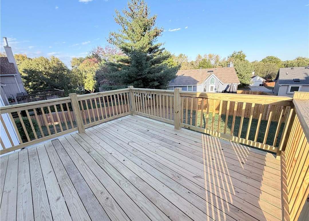 7115 N Corrington Avenue — photo 28