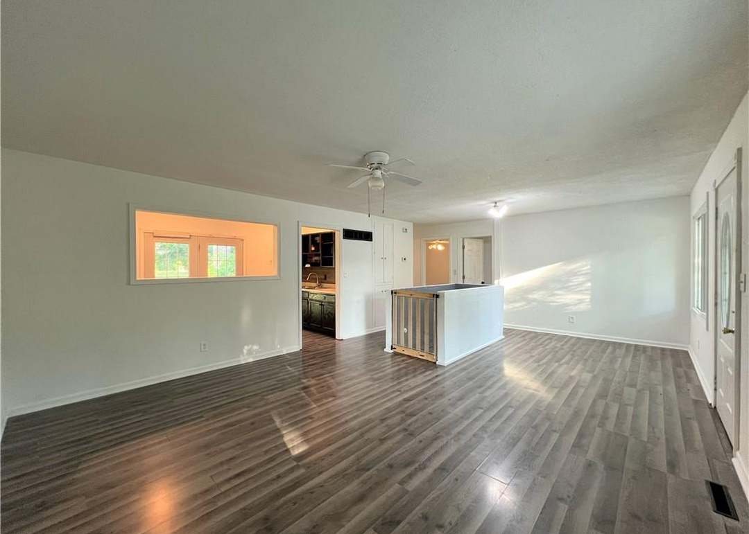 712 N Chestnut Street — photo 9