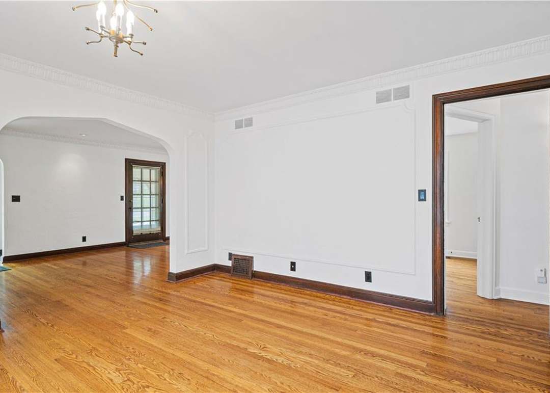7144 Oak Street — photo 20