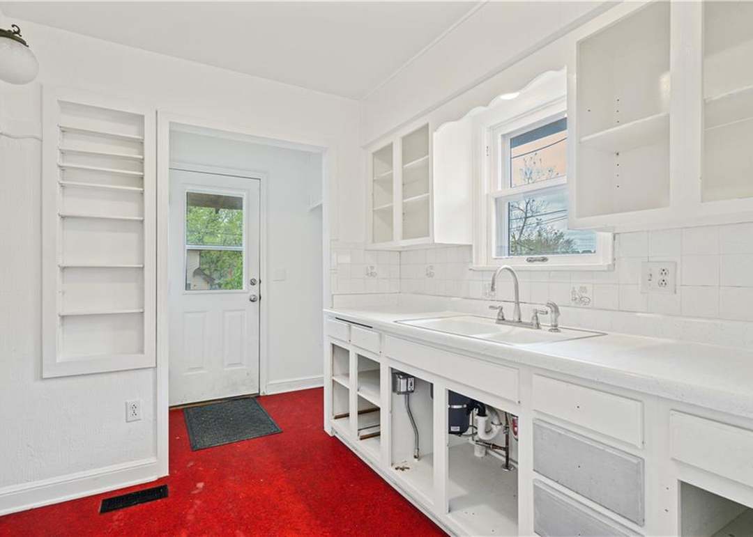 7144 Oak Street — photo 22