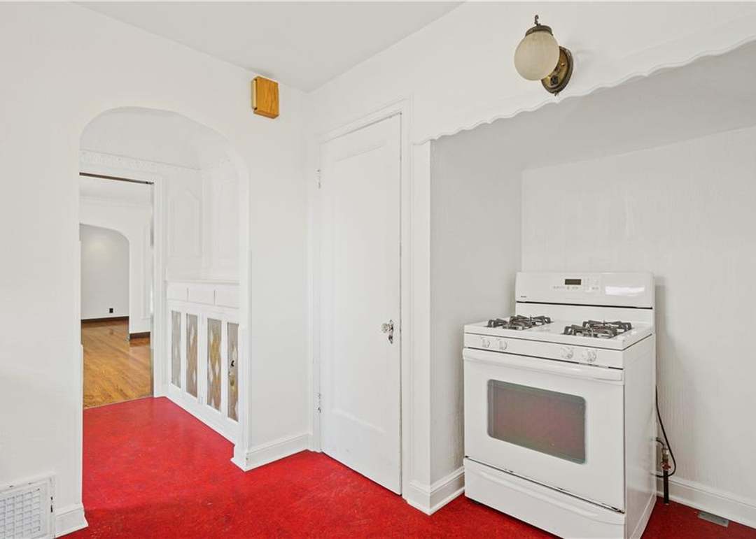 7144 Oak Street — photo 24