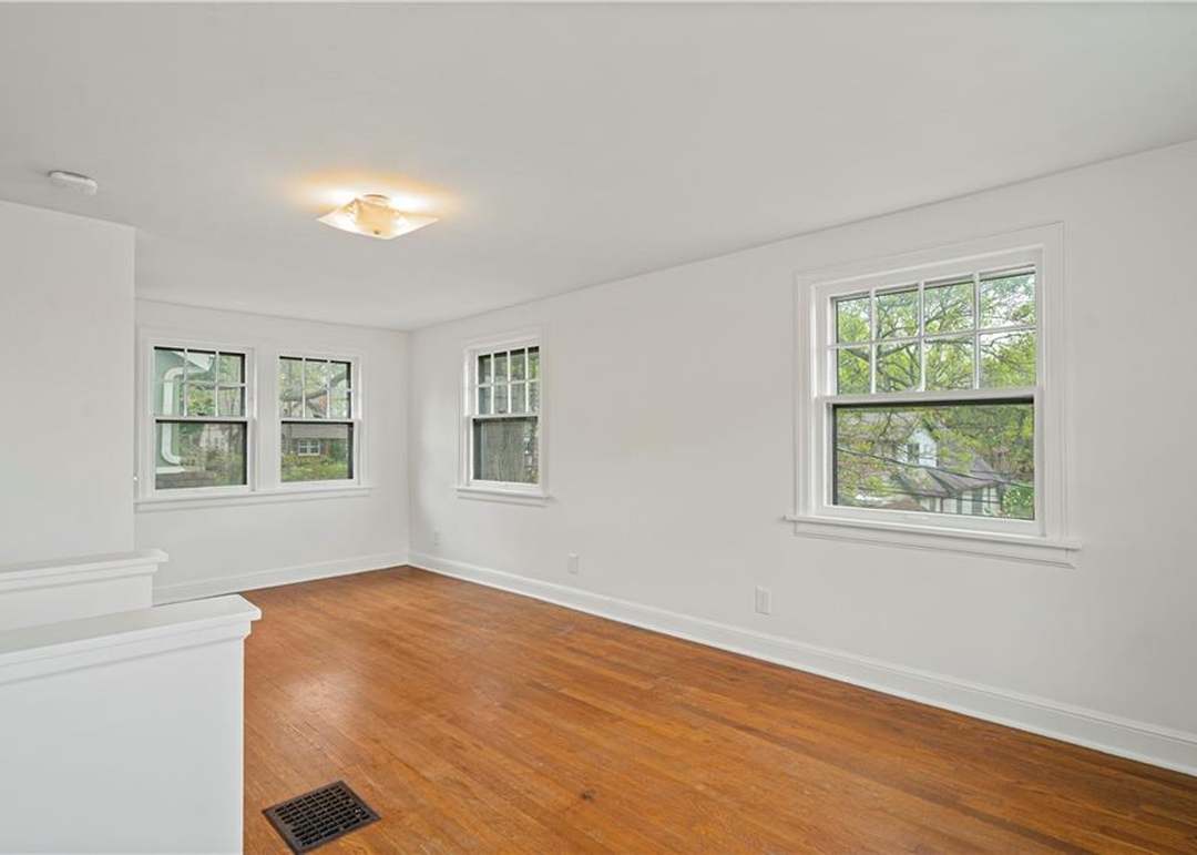 7144 Oak Street — photo 35
