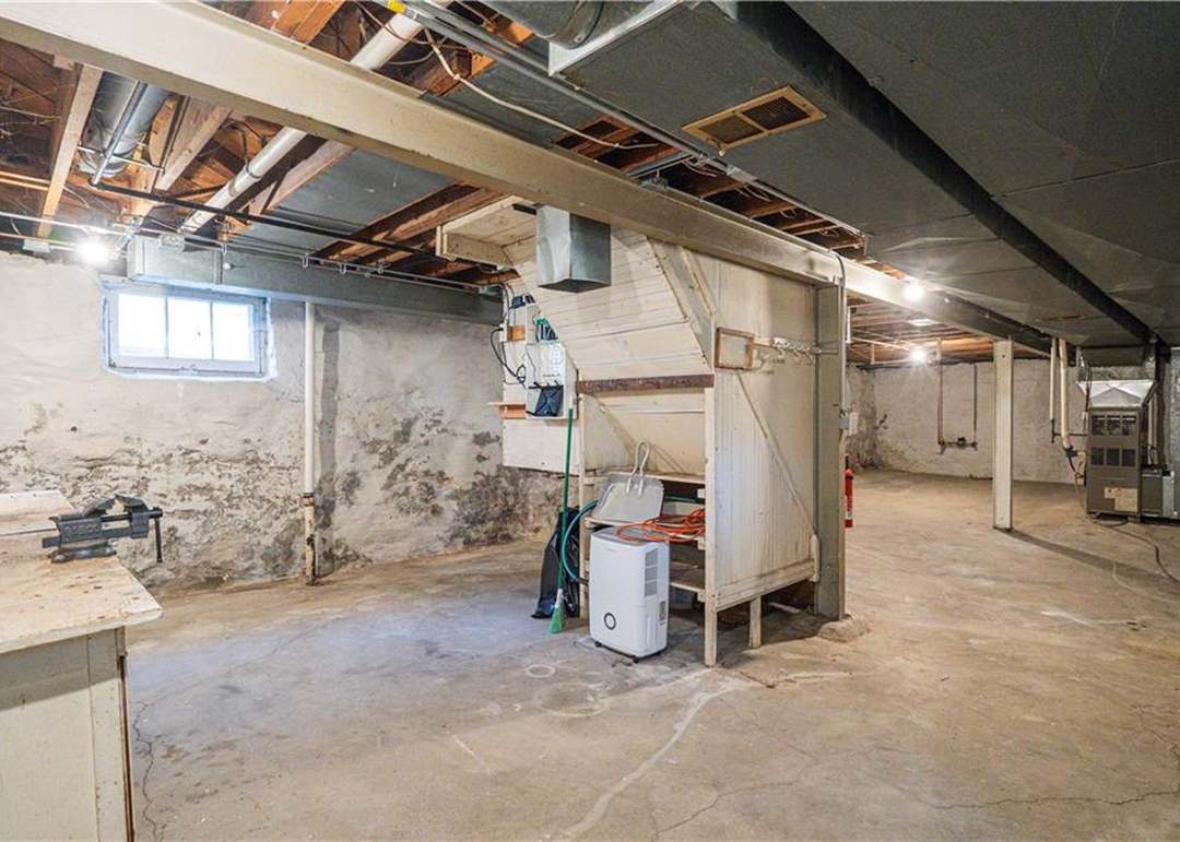7144 Oak Street — photo 42