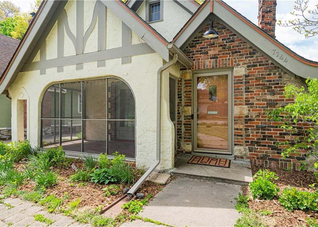 7144 Oak Street — photo 43