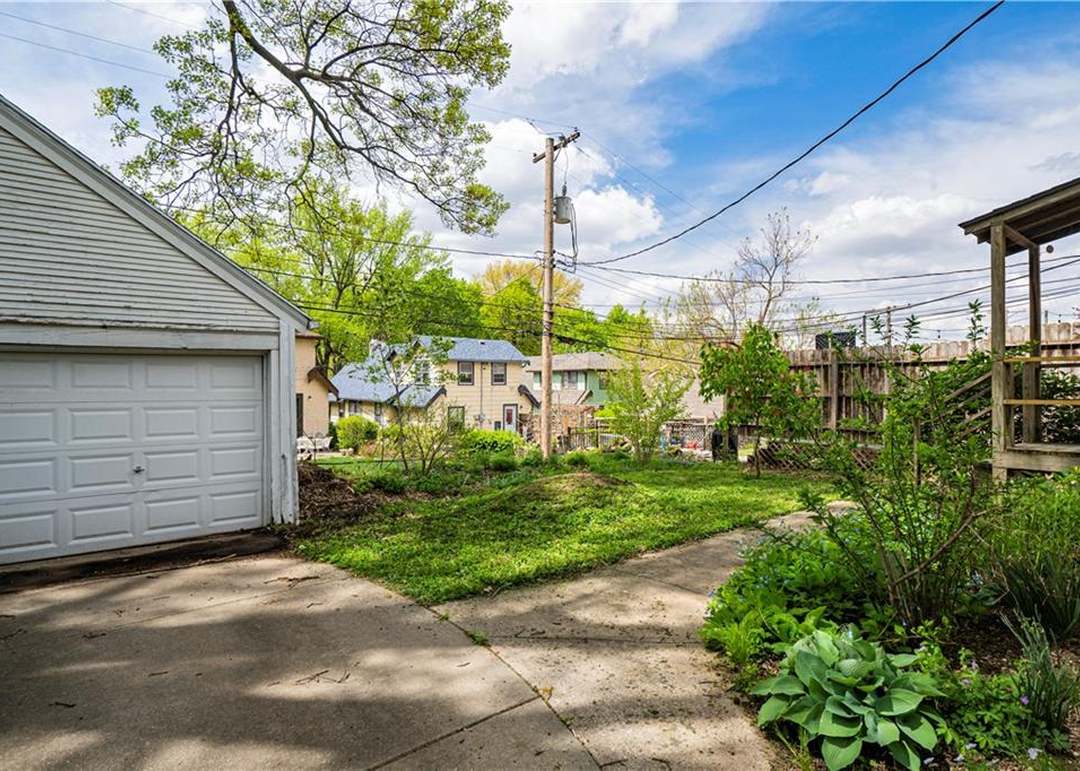 7144 Oak Street — photo 44