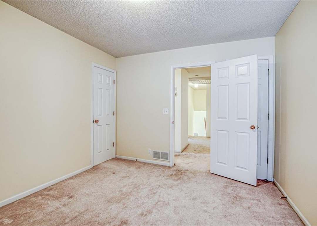 7146 Summit Lane — photo 30