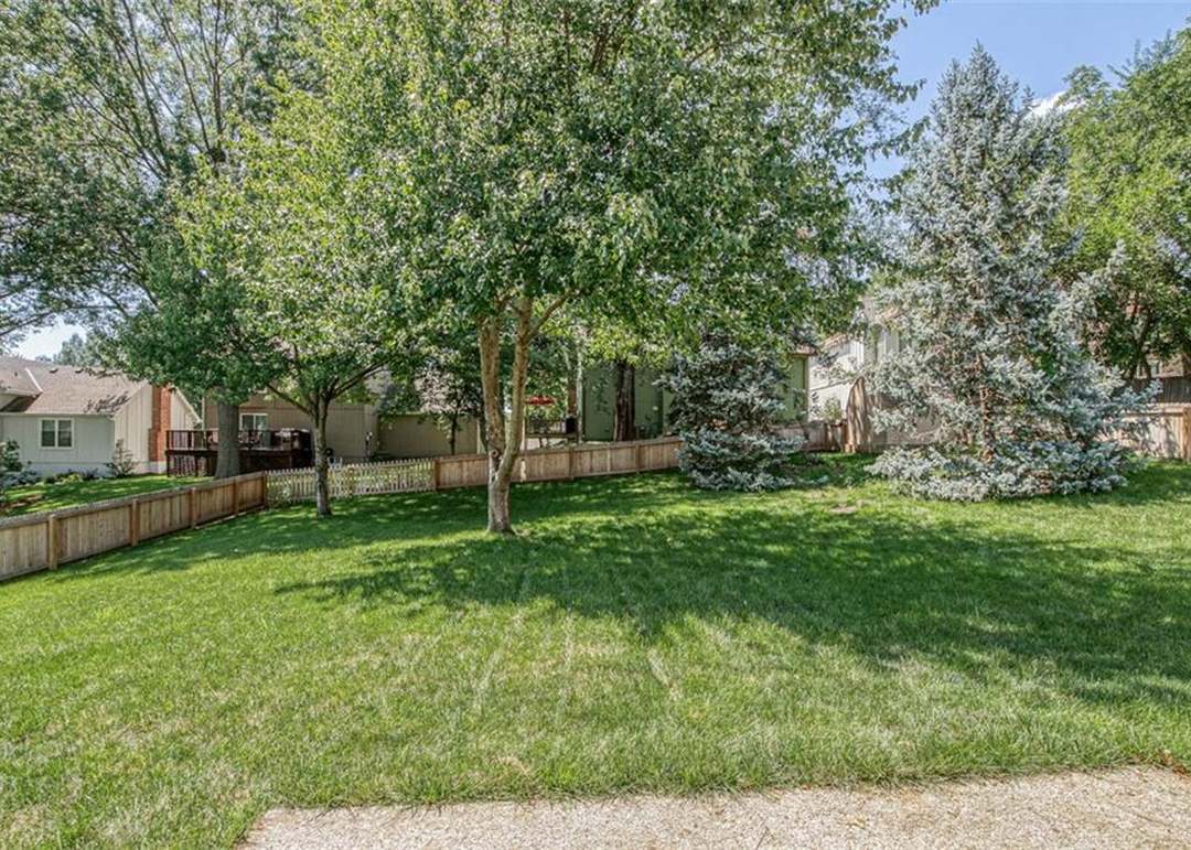7146 Summit Lane — photo 41