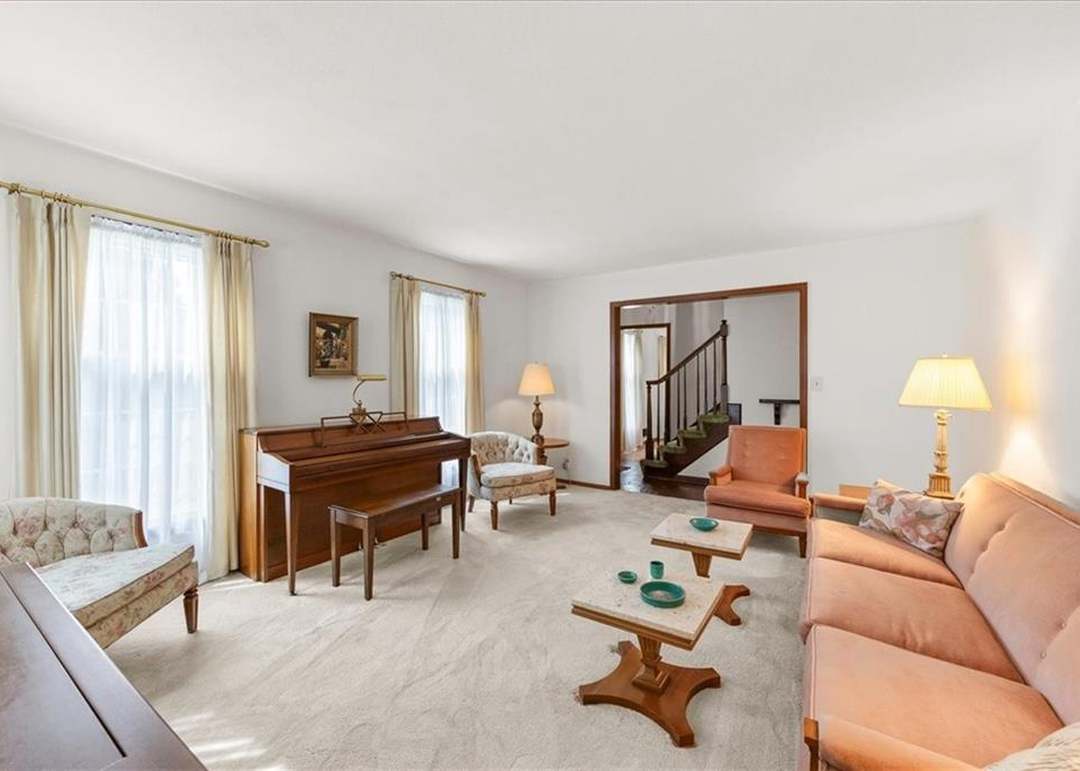7205 Woodward Street — photo 10