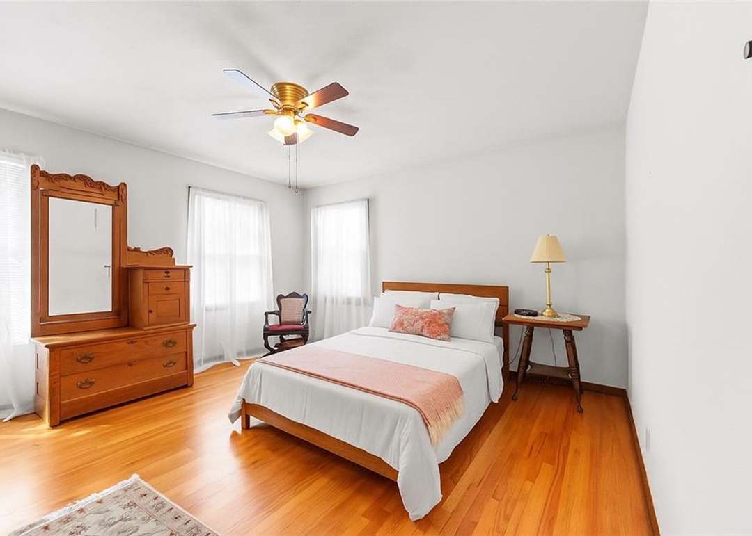 7205 Woodward Street — photo 17