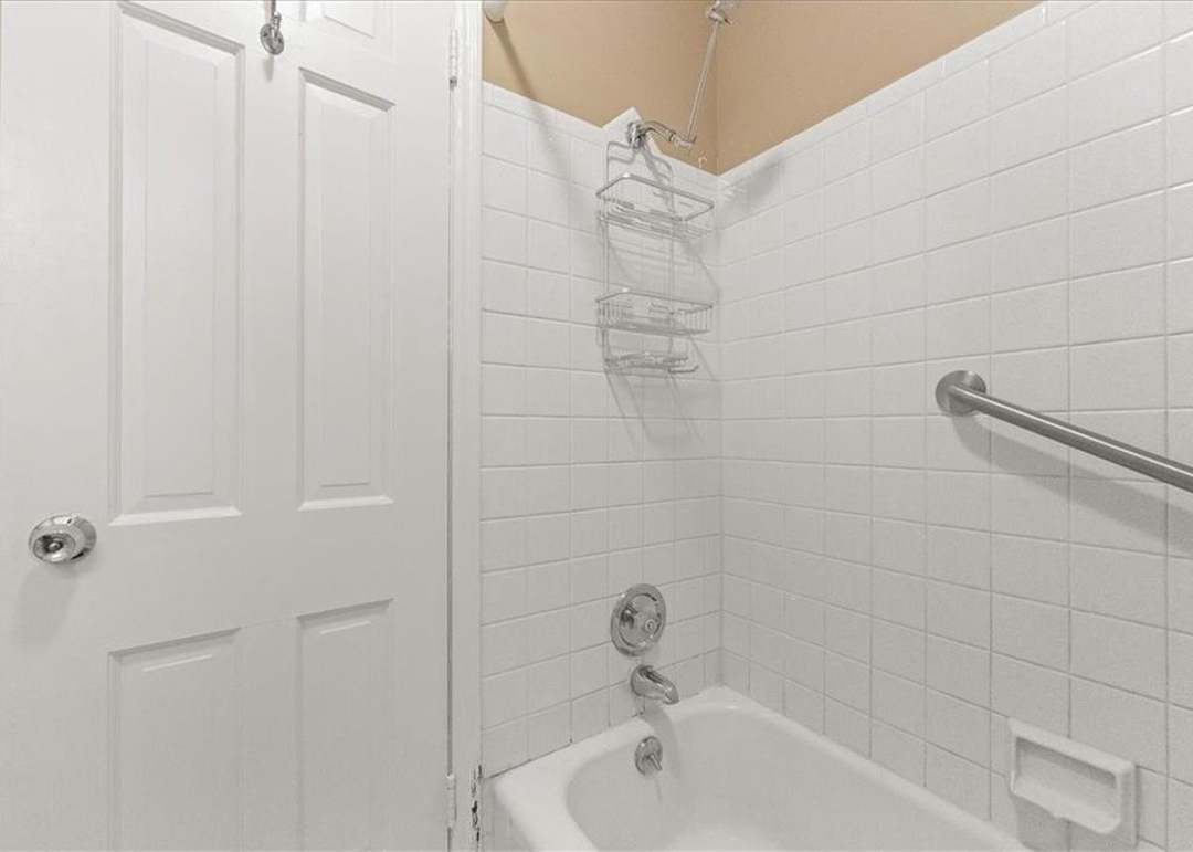 7205 Woodward Street — photo 19