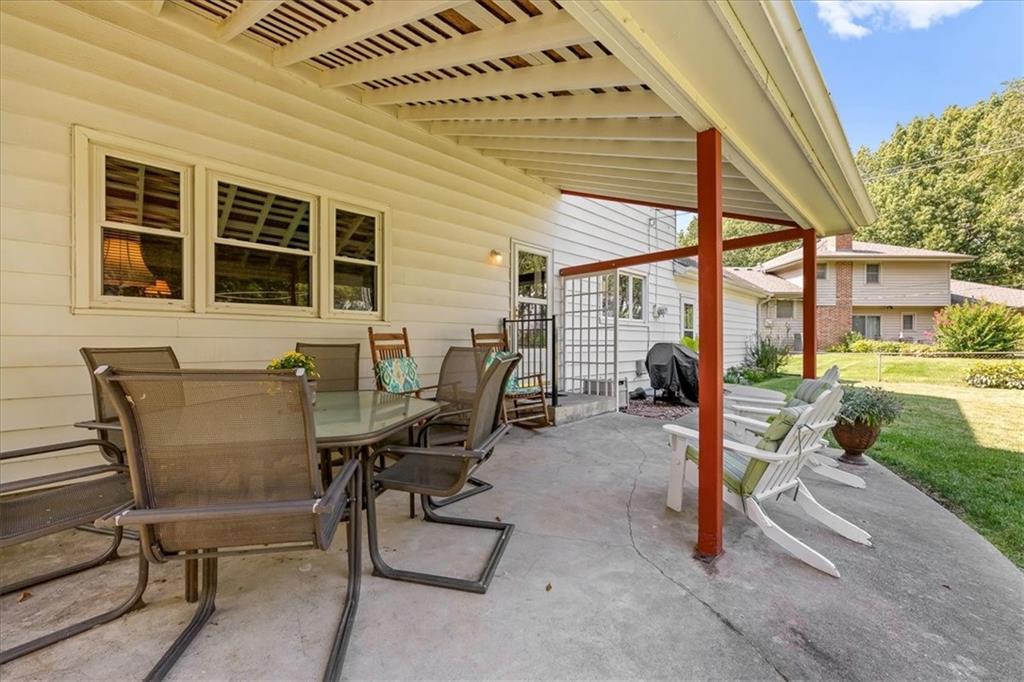 7205 Woodward Street — photo 25