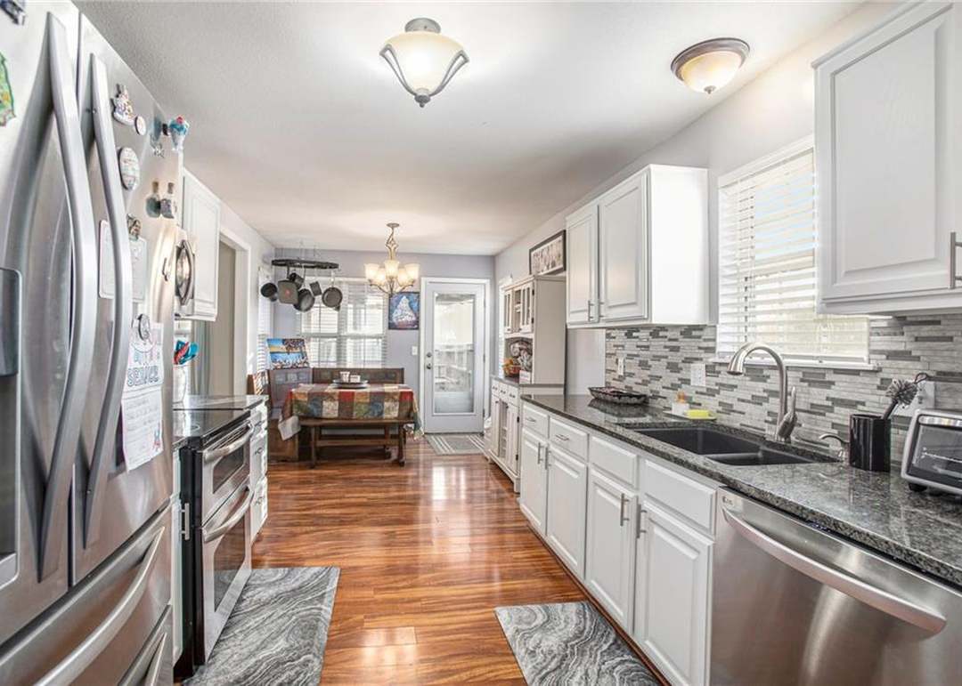 721 N Walnut Street — photo 16