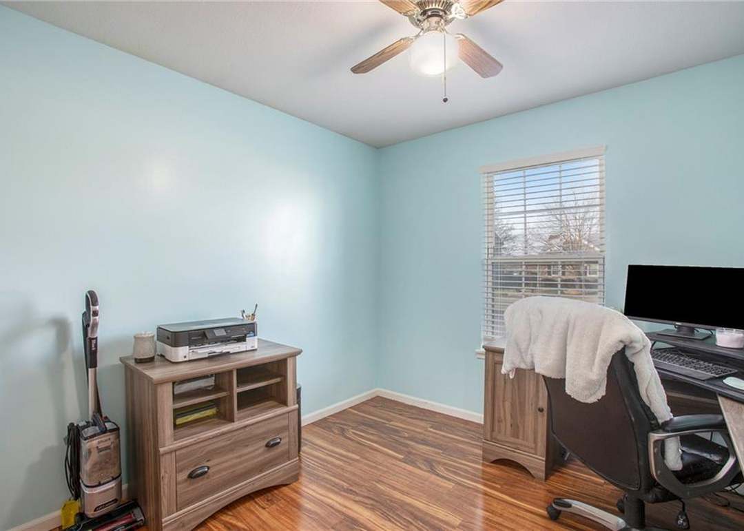 721 N Walnut Street — photo 22