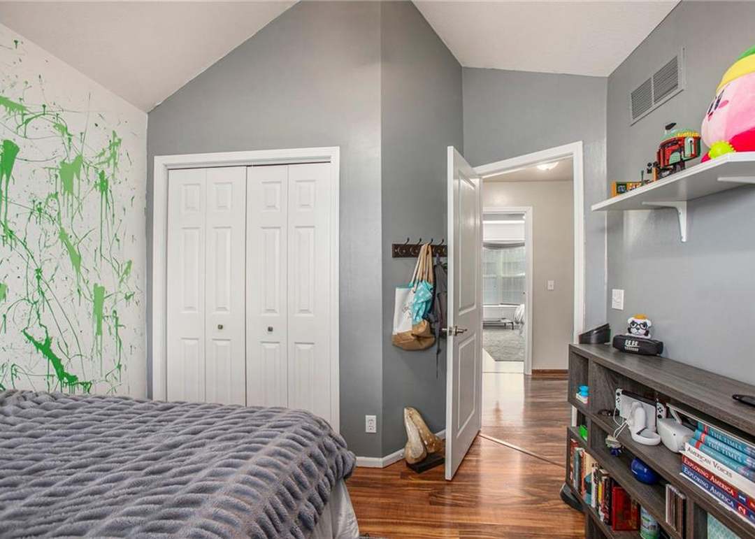 721 N Walnut Street — photo 23