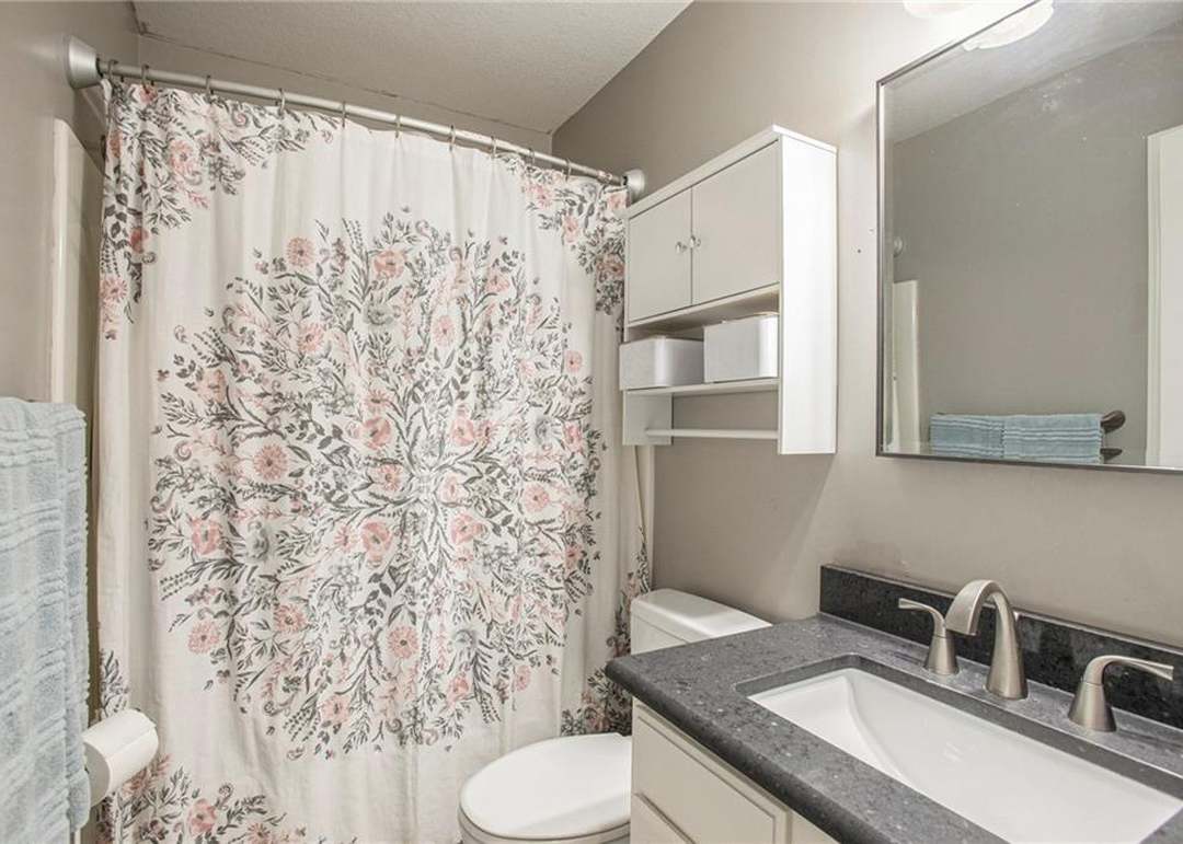 721 N Walnut Street — photo 25