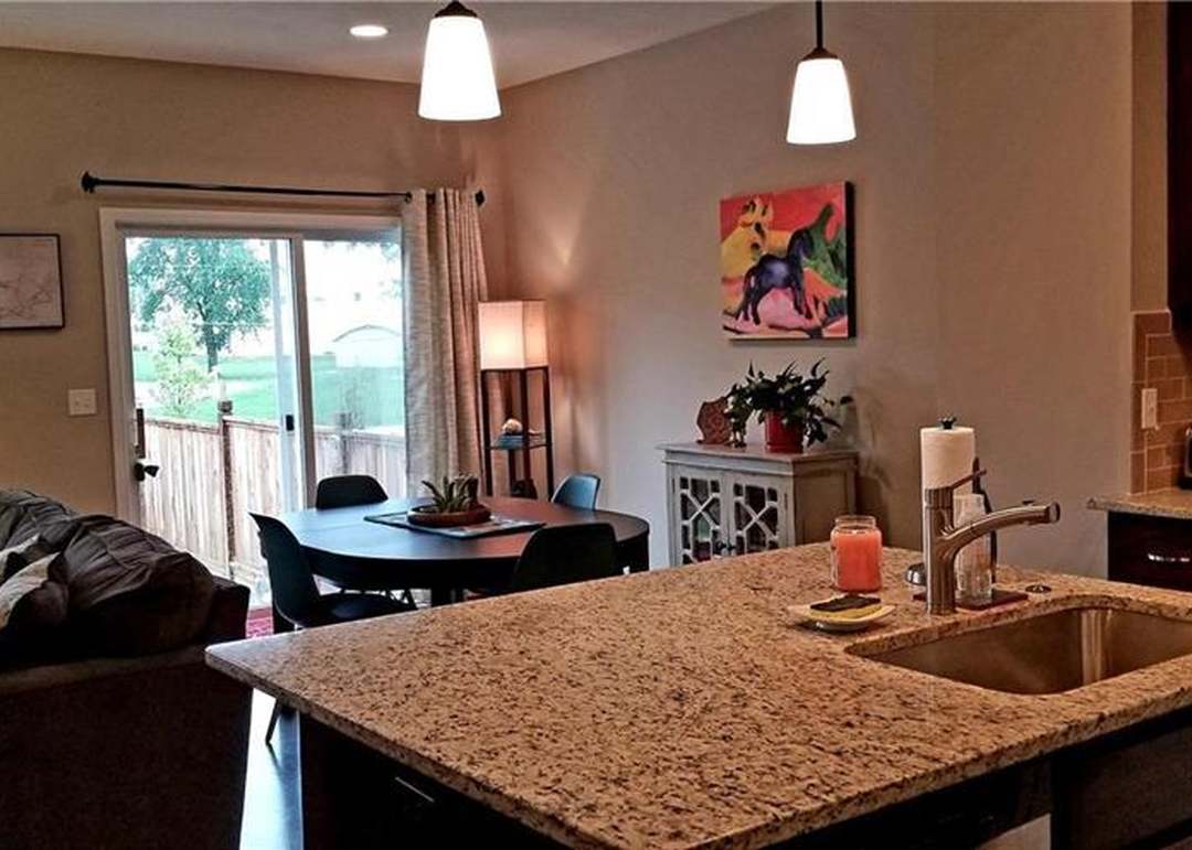 721 W Shawnee Court — photo 10