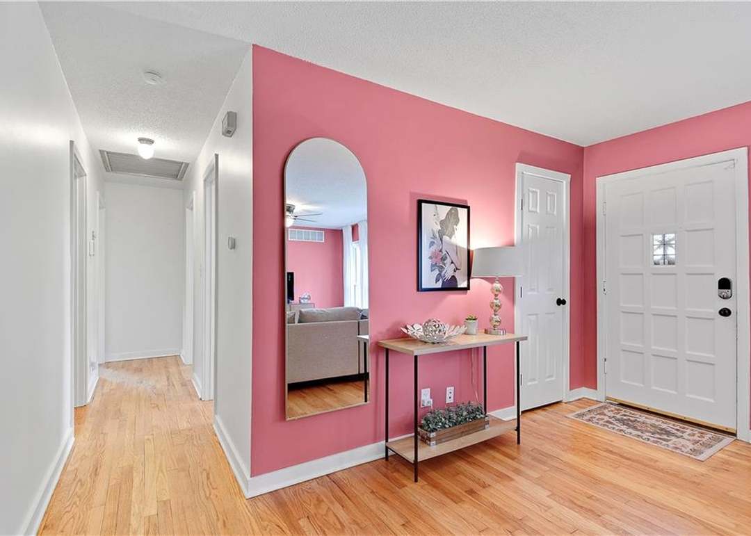 7221 Newton Drive — photo 12