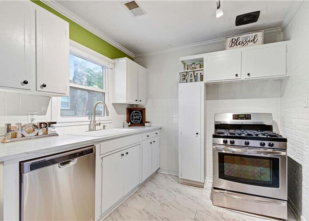 7221 Newton Drive — photo 14
