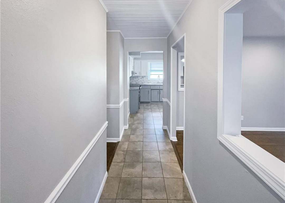 7227 Greeley Avenue — photo 13