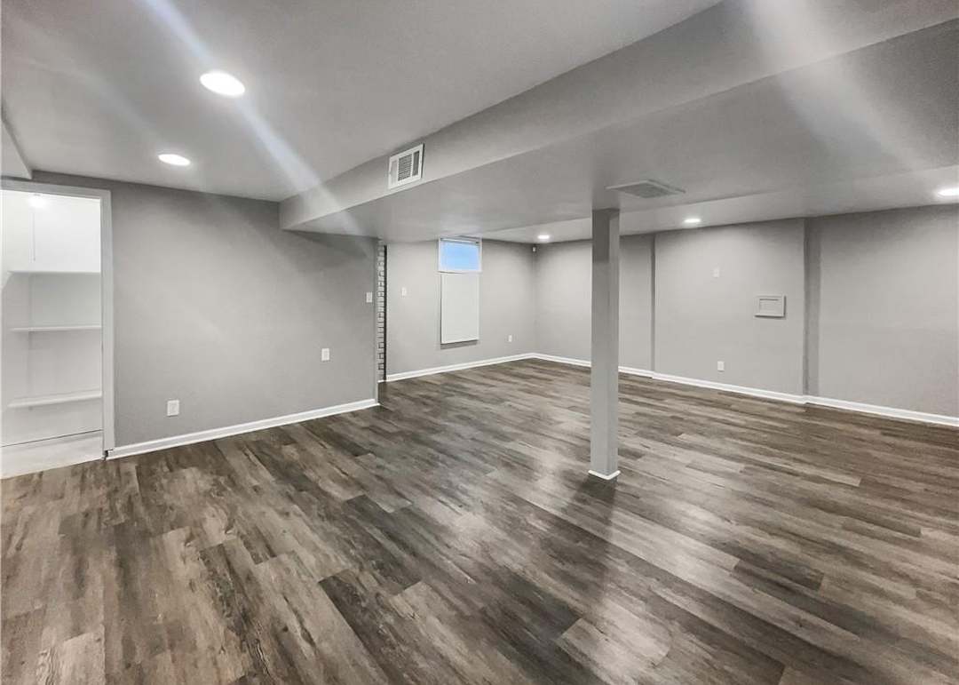 7227 Greeley Avenue — photo 34