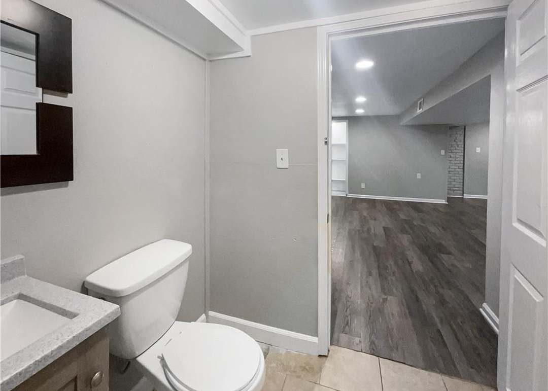 7227 Greeley Avenue — photo 36
