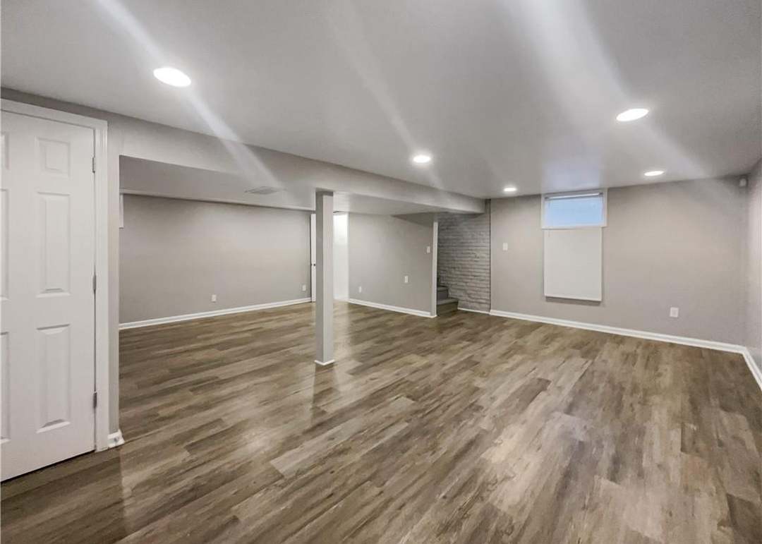 7227 Greeley Avenue — photo 38