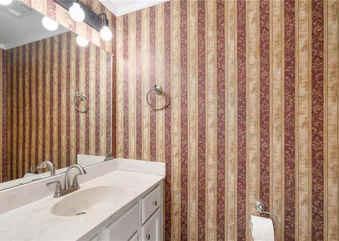 723 SW Liggett Road — photo 10