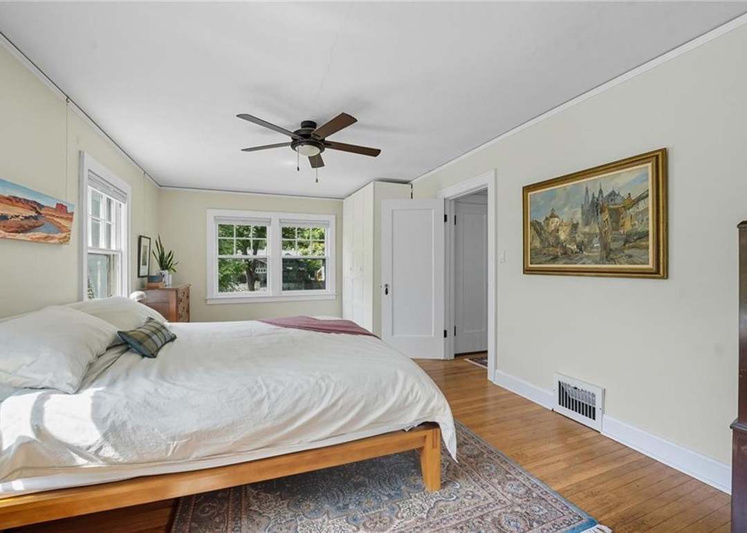 7245 Belleview Avenue — photo 4