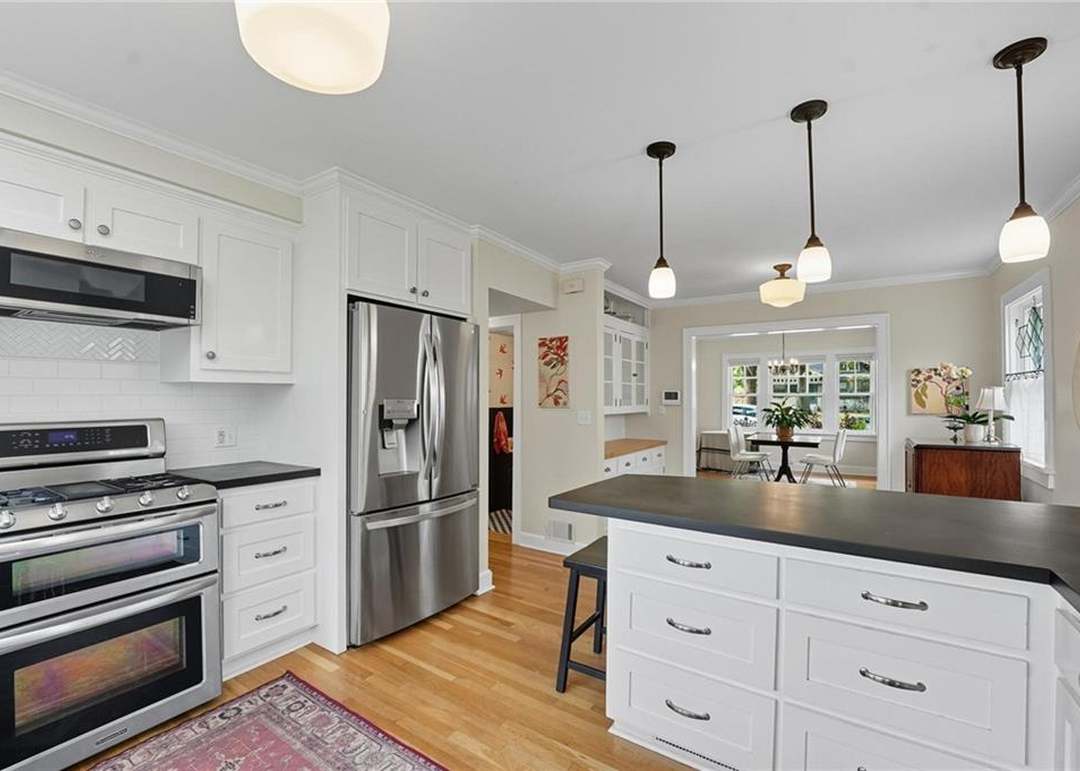 7245 Belleview Avenue — photo 14