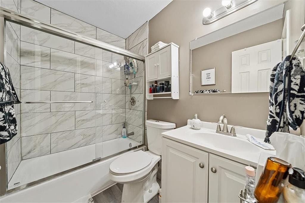726 S Ridgeview Road — photo 10