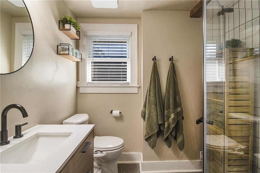 7326 Walnut Street — photo 27
